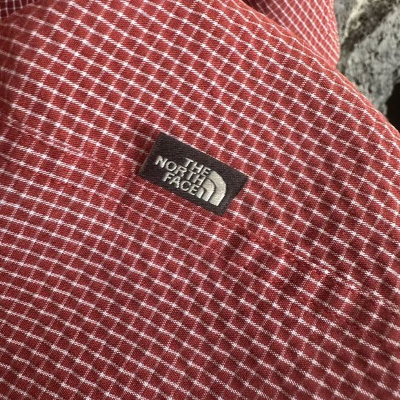 The North Face Shirt Mens Large Red Short Sleeve Button Up‎ - Picture 4 of 7